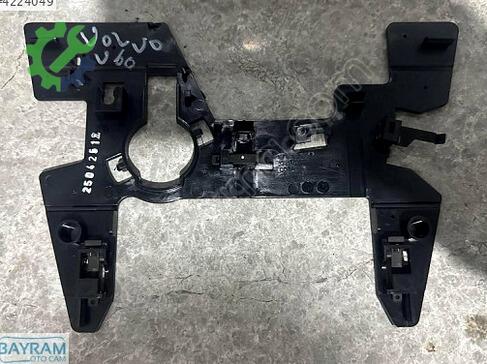 Volvo V60 Ön Cam çıkma parça