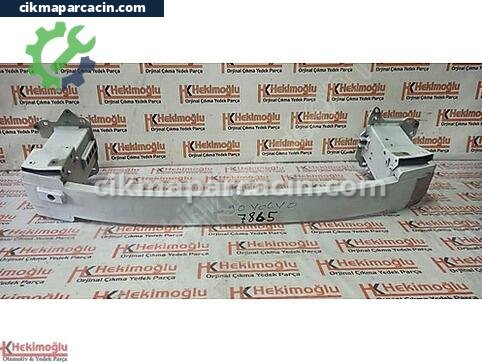 Volvo XC40 Tampon Demiri çıkma parça