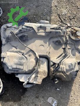 Volvo XC60 Depo Kapağı çıkma parça