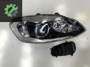 VOLVO XC60 SAĞ FAR VE TÜM ÇIKMA ORJİNAL PARÇALAR