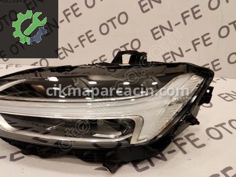 Volvo XC60 Sol Ön Far 31420417 çıkma parça