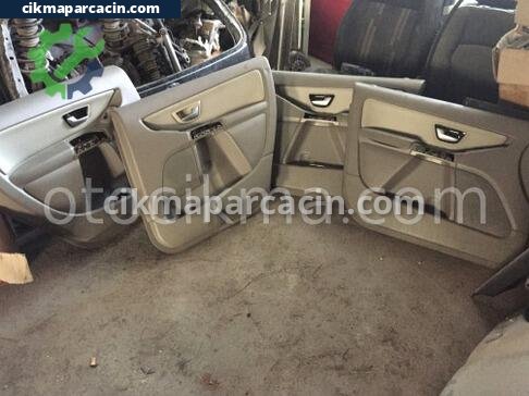 Volvo XC90 Kapı Döşemesi çıkma parça
