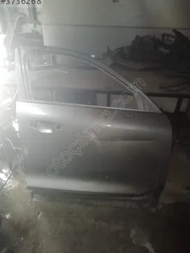 Volvo XC90 Sağ Ön Kapı çıkma parça