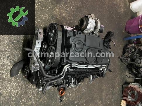 Volkswagen Passat Silindir Kapak çıkma parça
