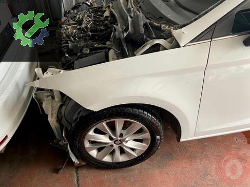 Vw 2017 seat leon hatasız çıkma sol ön kapı