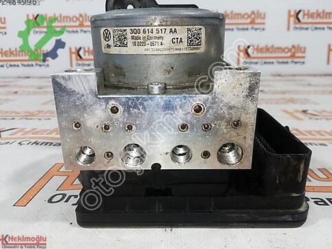 Audi A3 3Q0907379AA çıkma parça
