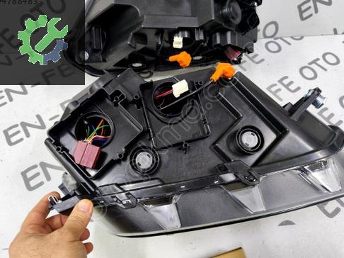 VW AMAROK MERCEKLİ XENON SAĞ FAR SIFIR 2017 2018 2019 2020 2021