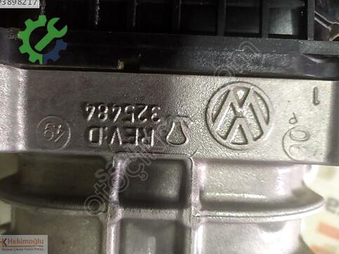 Volkswagen Tiguan 325484 çıkma parça