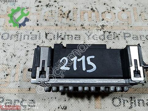 Volkswagen Passat 3C0907521D çıkma parça