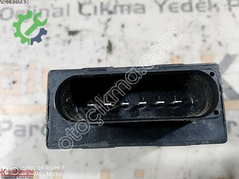 Seat Leon 3Q0906121B çıkma parça