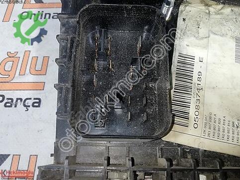 Volkswagen Caddy 1K0937821A çıkma parça