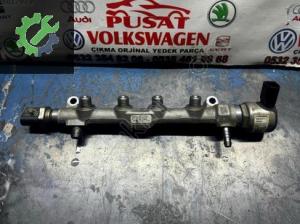 VW CADDY 2.0TDİ ÇIKMA RAİL BORUSU DTR MOTOR 05L130089H