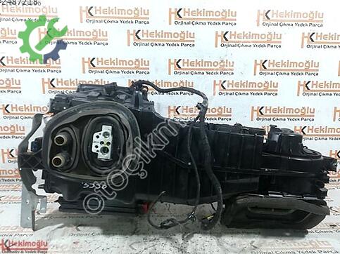 Mazda 121 820308 çıkma parça