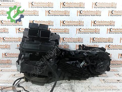 Volkswagen Caddy 820308 çıkma parça