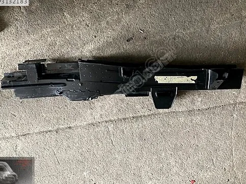 Volkswagen Crafter Tampon Demiri çıkma parça