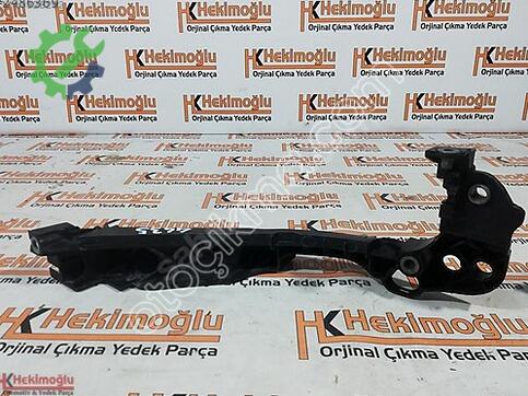 Volkswagen Golf 5K0807889 çıkma parça