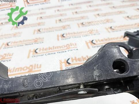 Volkswagen Golf 5K0807889 çıkma parça