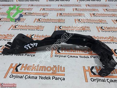 Volkswagen Golf 5K0807889 çıkma parça