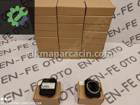 Volkswagen Golf Far Beyni 3D0941329E çıkma parça