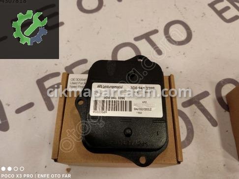 Volkswagen Golf Far Beyni 3D0941329E çıkma parça