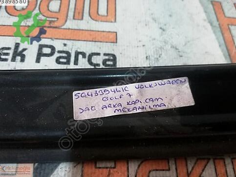 Volkswagen Golf 5G4839461C çıkma parça