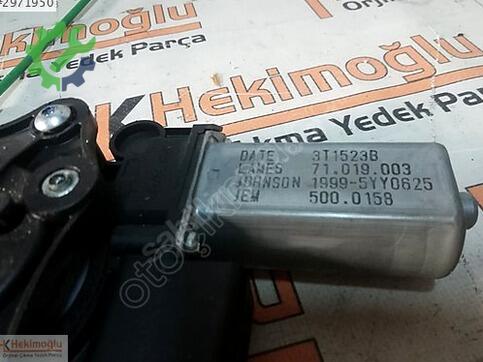 Volkswagen Golf 5G4837461F çıkma parça
