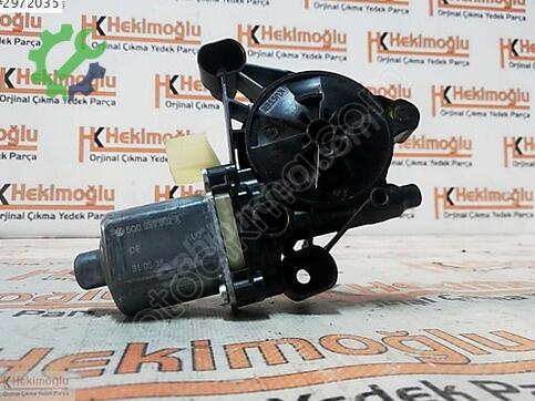 Volkswagen Golf 5Q0959802A çıkma parça