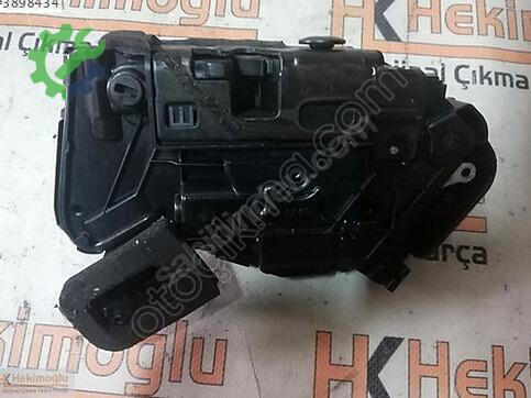 Volkswagen Golf 5K4839016D çıkma parça