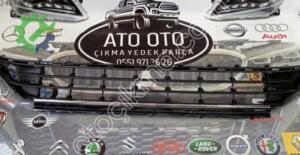 Volkswagen Golf 2005-2023 Çıkma Tampon Orta Izgara 5G0853677L