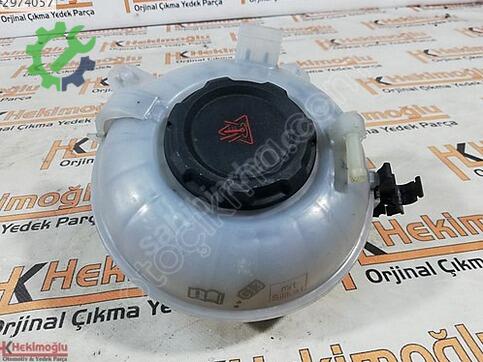 Volkswagen Passat 5Q0121407G çıkma parça