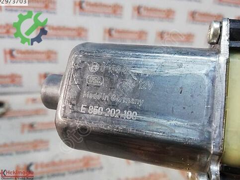 Seat Leon 5Q0959801B çıkma parça