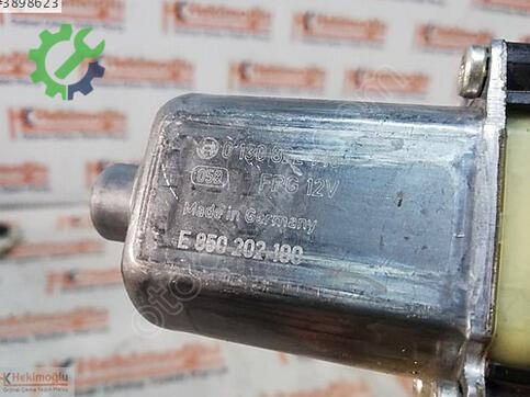 Volkswagen Golf 5Q0959801B çıkma parça