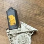 VW Golf4-Bora Sağ Arka Cam Motoru 1C0959812A – Oto Çıkma Parç