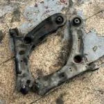 Vw grubu Golf sağ sol ön salıncak