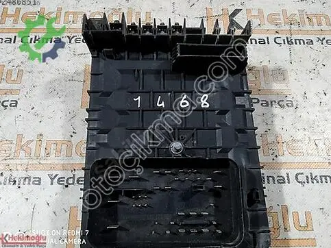 Skoda 120 Sigorta Kutusu 1K0937125D çıkma parça