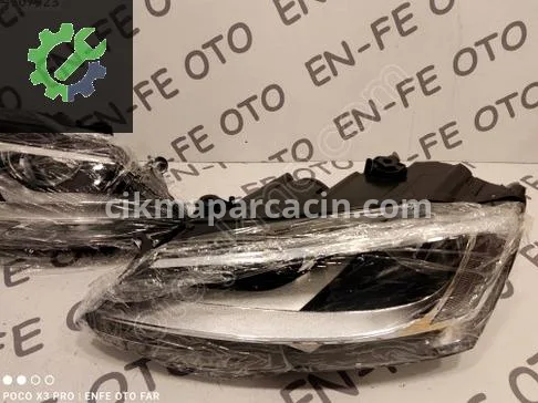 Volkswagen Jetta Sol Ön Far çıkma parça