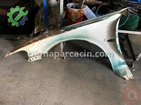 Volkswagen Passat Çamurluk çıkma parça