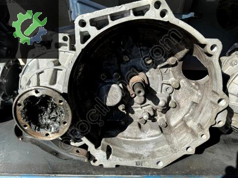 Volkswagen Passat Şanzıman Komple çıkma parça