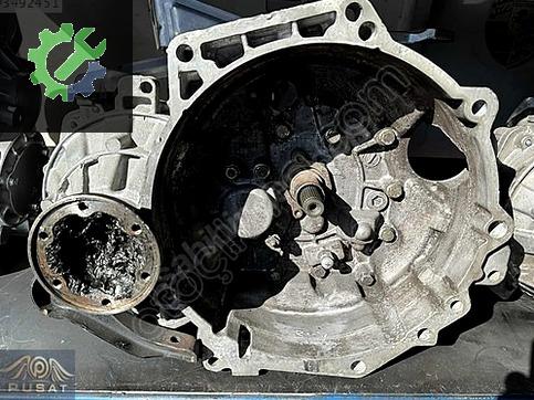 VW PASSAT B6 BENZİNLİ 6İLERİ ÇIKMA MANUEL ŞANZIMAN GXV KODLU