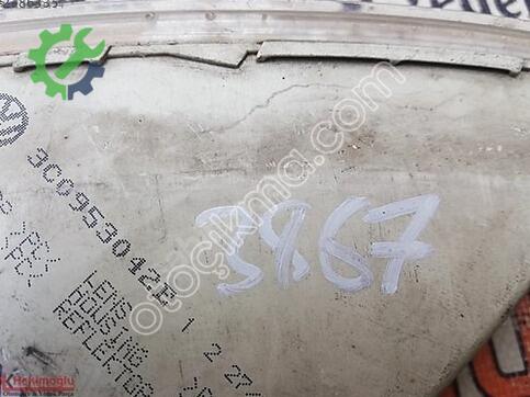 Volkswagen Passat Tampon Sinyali 3C0953042E çıkma parça