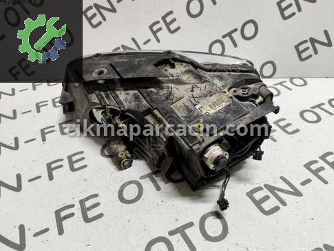 Volkswagen Passat Sağ Ön Far çıkma parça