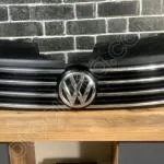 VW Passat B7 İçin Orjinal ve Hatasız Ön Panjur