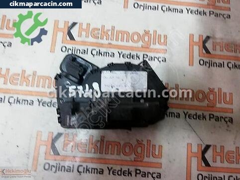 Volkswagen Passat Kapı Kilidi çıkma parça