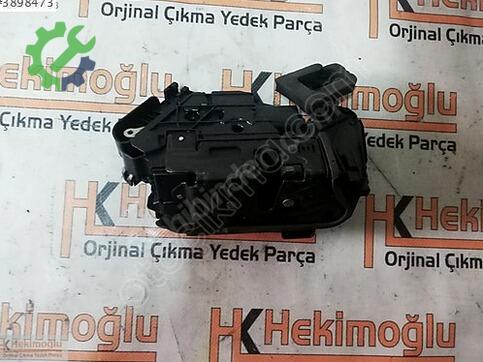 Volkswagen Passat 5TB837016 çıkma parça