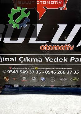 Volkswagen Passat Sağ Arka Kapı çıkma parça