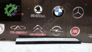 Vw passat b8 sağ arka kapı çıtası 3g0854950