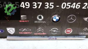 Vw passat b8 sağ ön kapı çıtası 3g0854940d