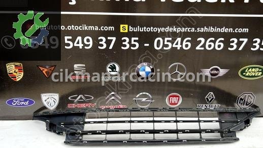 Volkswagen Passat Tampon Izgarası çıkma parça