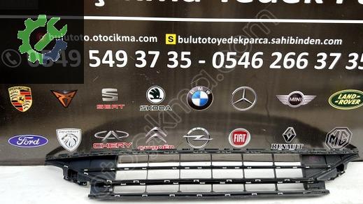 Volkswagen Passat Tampon Izgarası çıkma parça