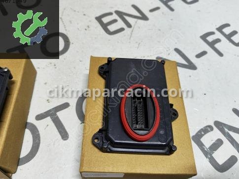 Volkswagen Passat Far Beyni 1T0941329 çıkma parça